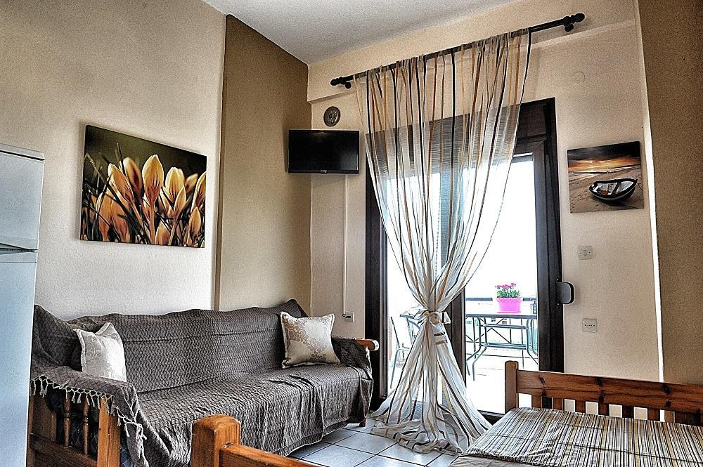 Palm Tree Apartments Psakoudia Exterior foto